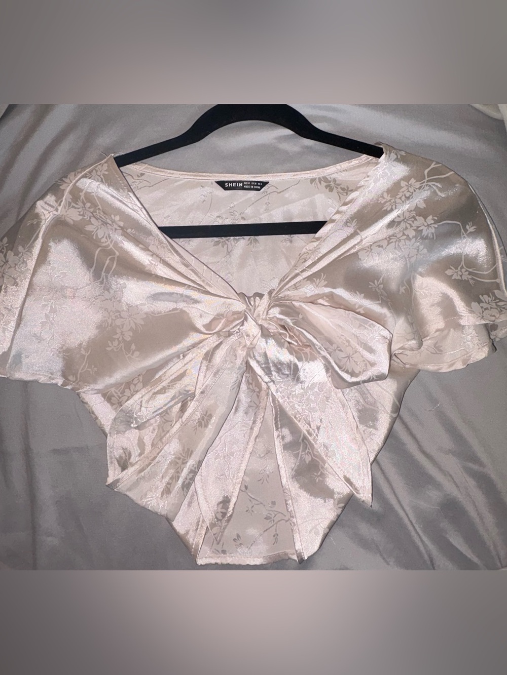 SHEIN Light Cream Satin Bow-Tie Floral Jacquard Blouse